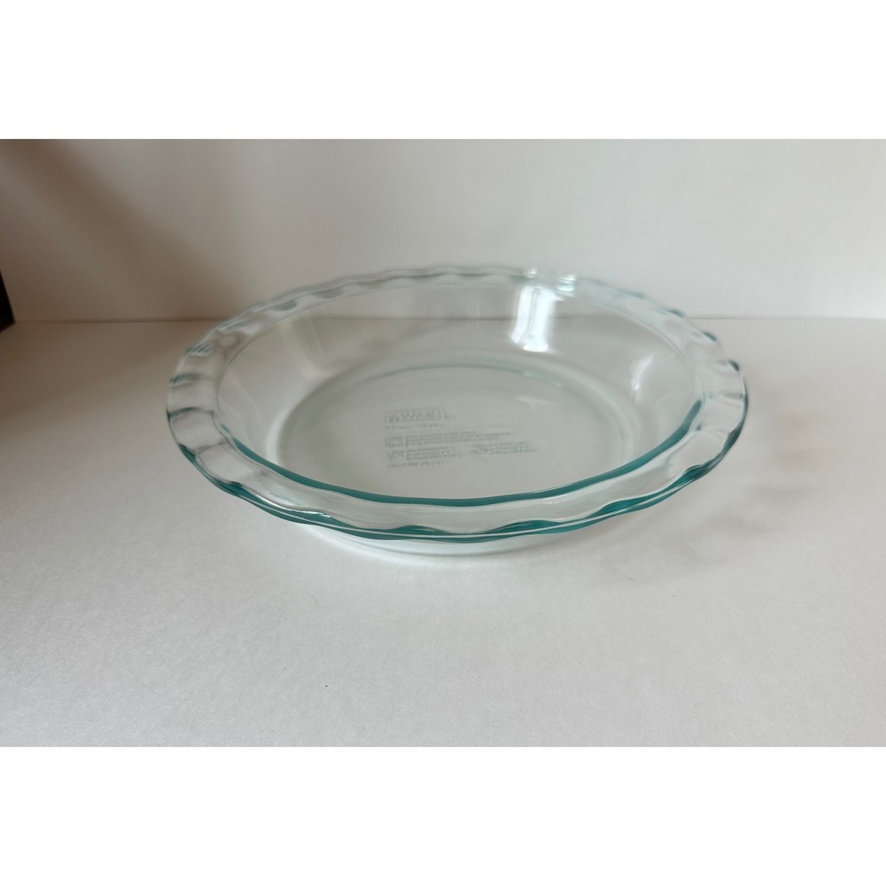 Pyrex 9.5 Inch Clear Glass Fluted Rim Pie Plate Bakeware Dish 24cm 229-V